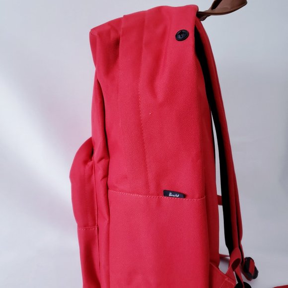 Herschel Classic Pop Quiz Backpack – Red - Picture 7 of 12